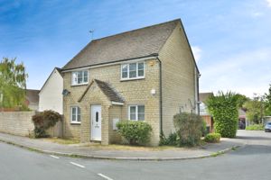 Detached house- click for photo gallery